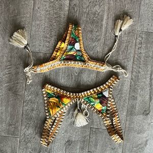 Convertible two piece sexy Colombian custom made bathing suit